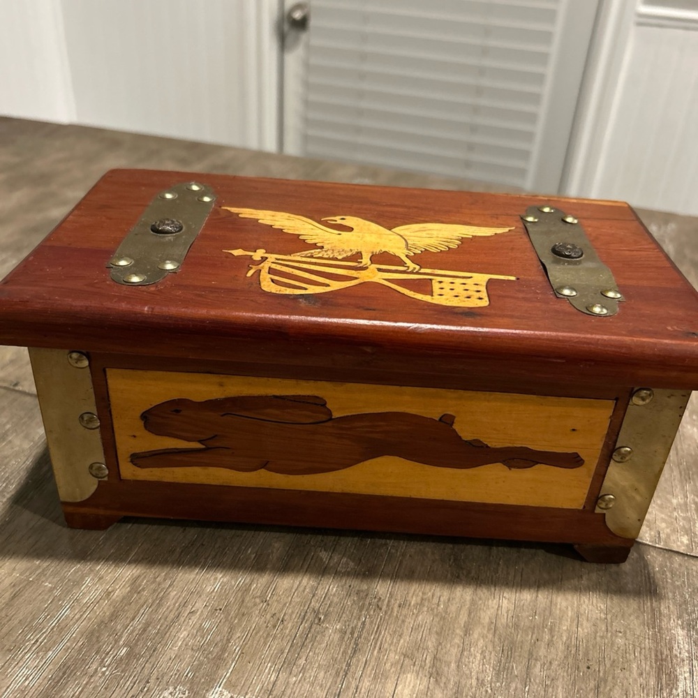 American inlaid trinket box, circa 1848-1851